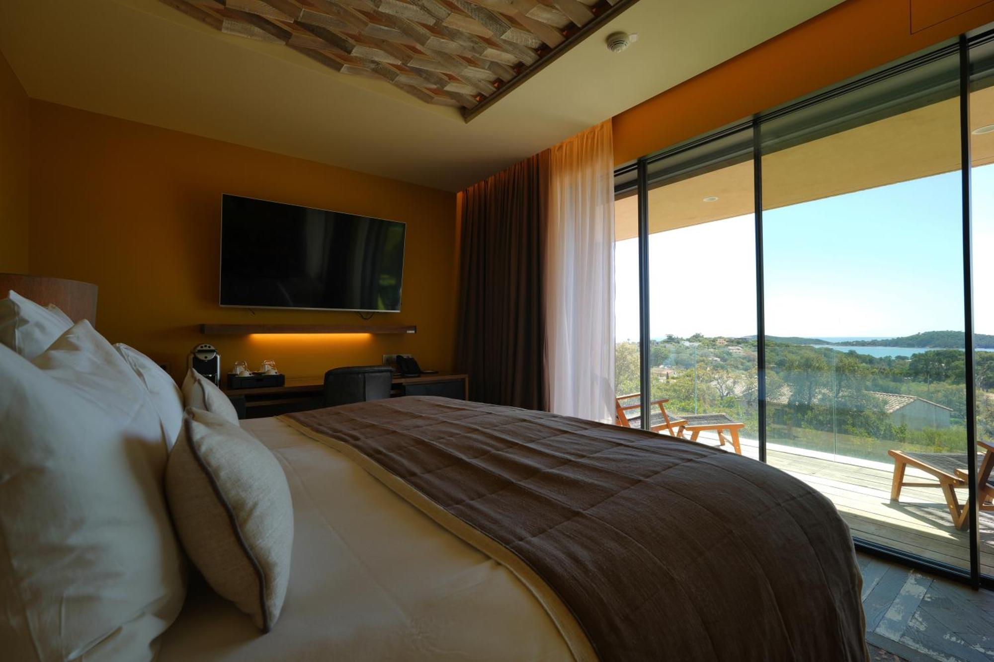 Les Regalia Hotel & Spa Сент-Люсі-де-Порто-Веккіо Екстер'єр фото