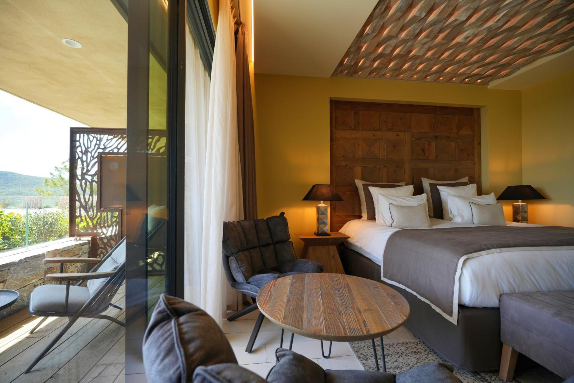 Les Regalia Hotel & Spa Сент-Люсі-де-Порто-Веккіо Екстер'єр фото